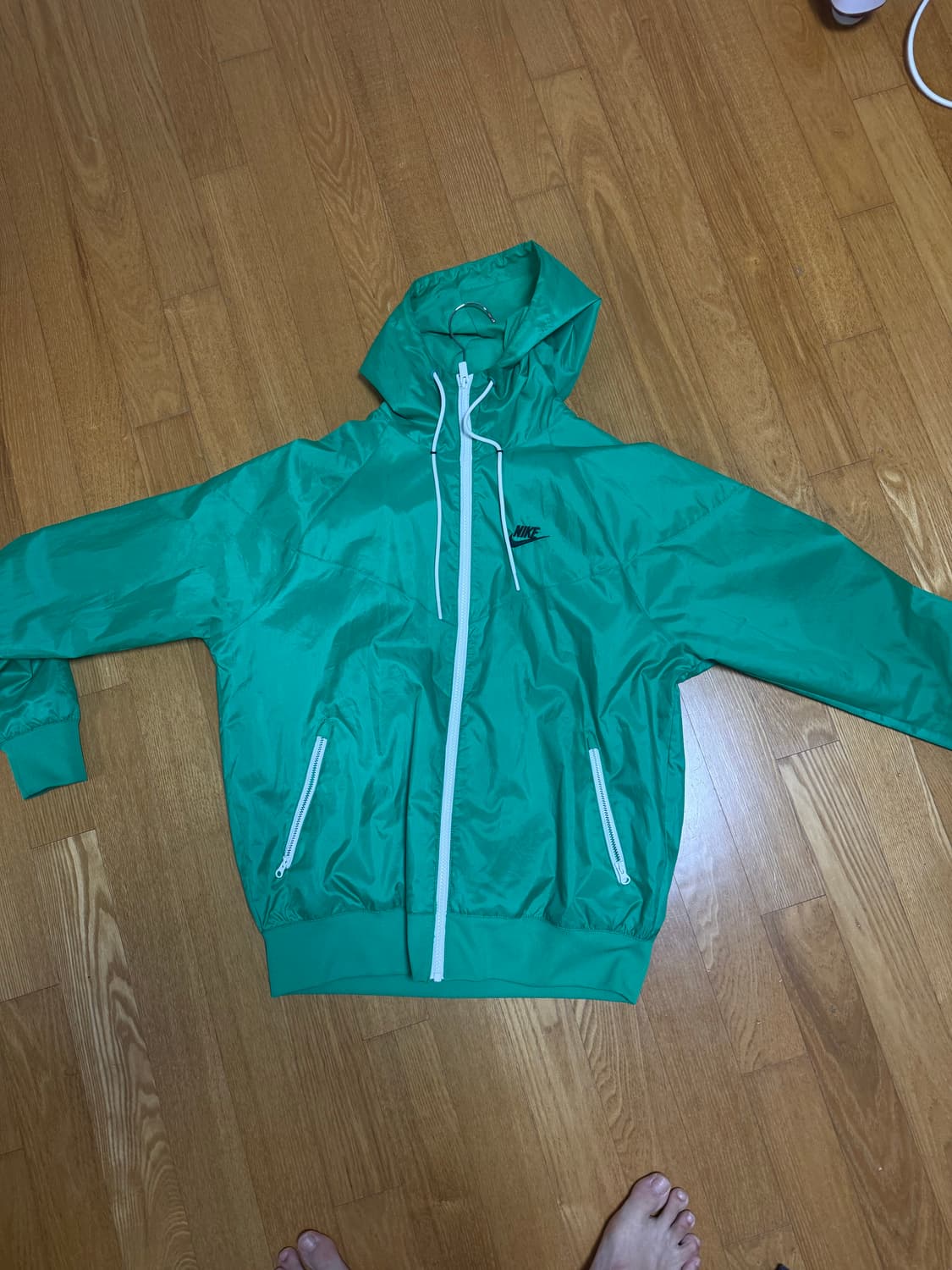 나이키 윈드러너 바람막이 상품이미지1