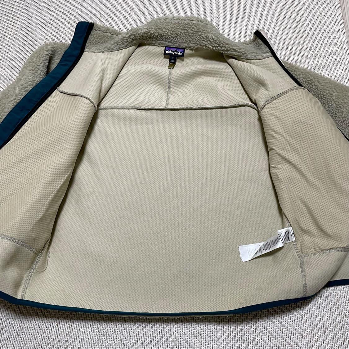 파타고니아 클래식 레트로X 자켓 펠리컨 다크 보레알리스 그린 S 상품이미지4