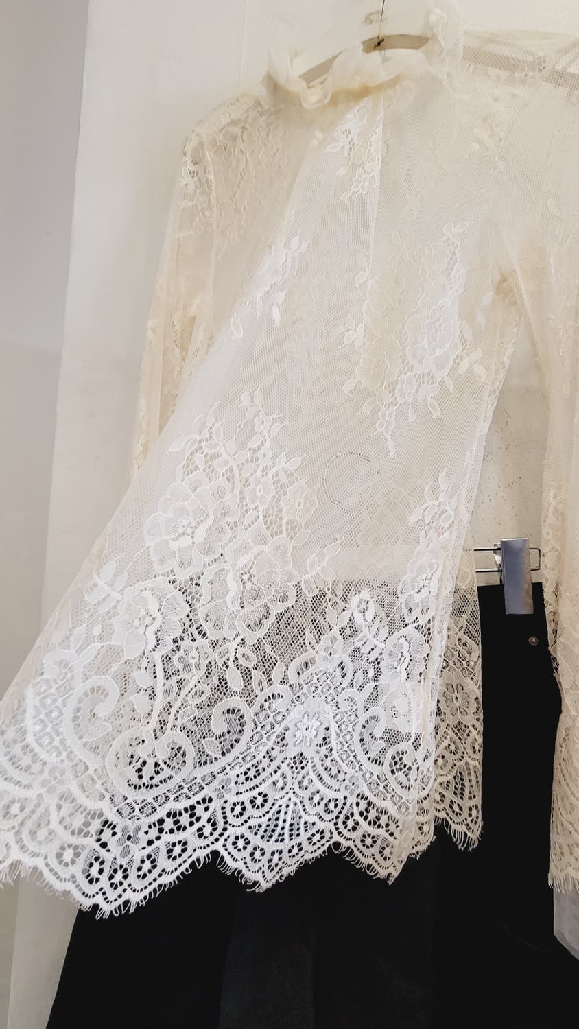 리본벌룬 가디건. 레이스 블라우스. 블랙진 와이드팬츠 상품이미지9