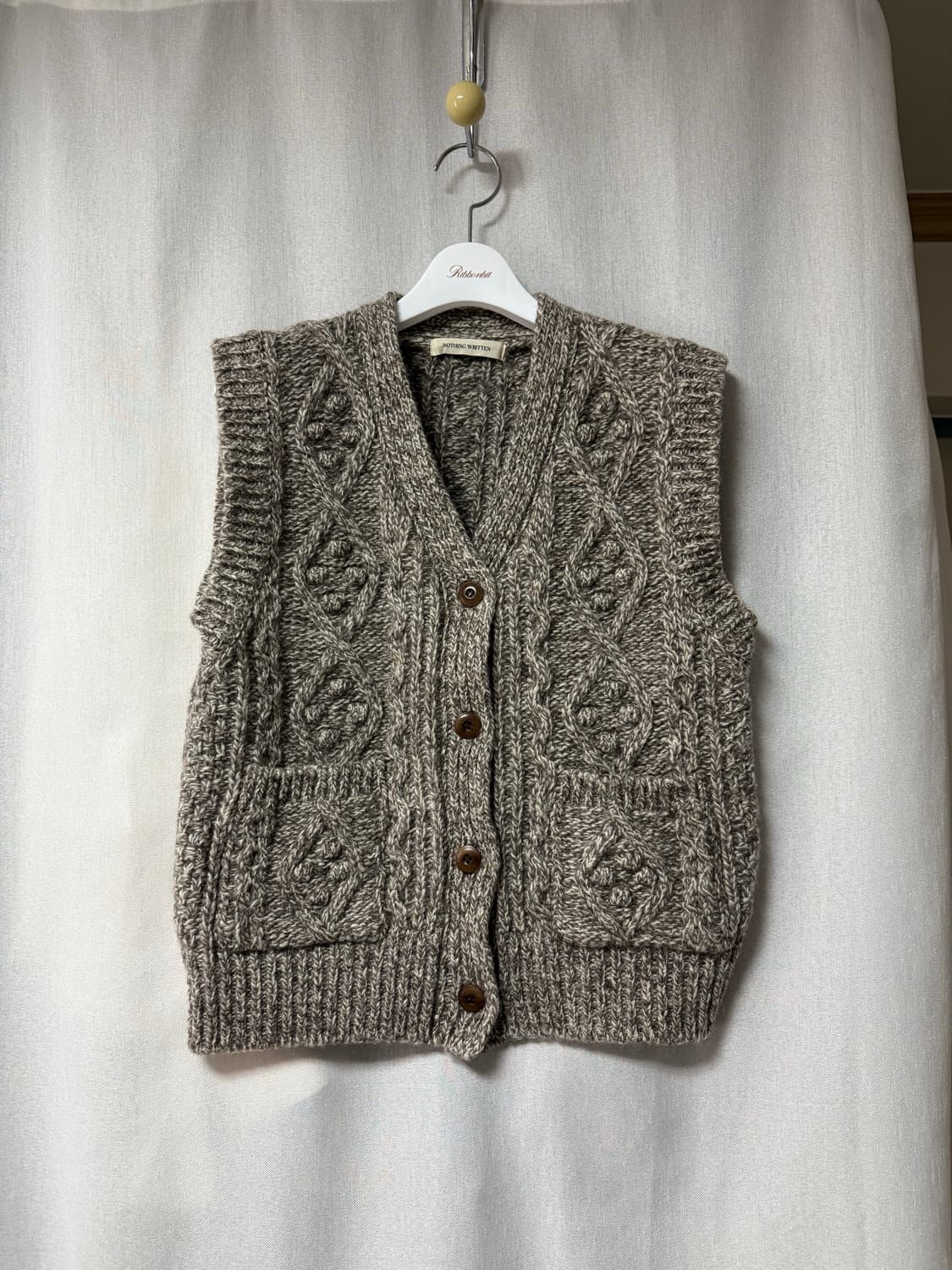 낫띵리튼 컨트리케이블 니트 베스트 상품이미지3