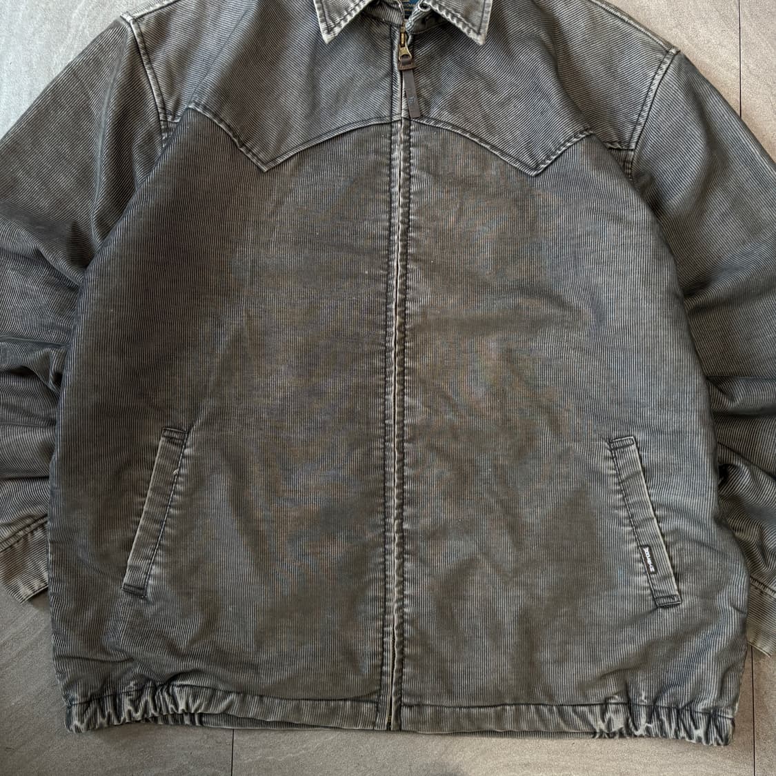 울리치 그레이 코듀로이 썬페이딩 자켓 상품이미지4