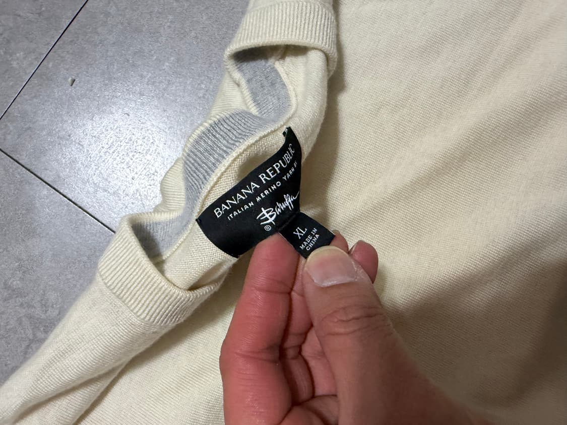 바나나리퍼블릭 아이보리컬러 이태리 메리노 울  니트  105 size  상품이미지3