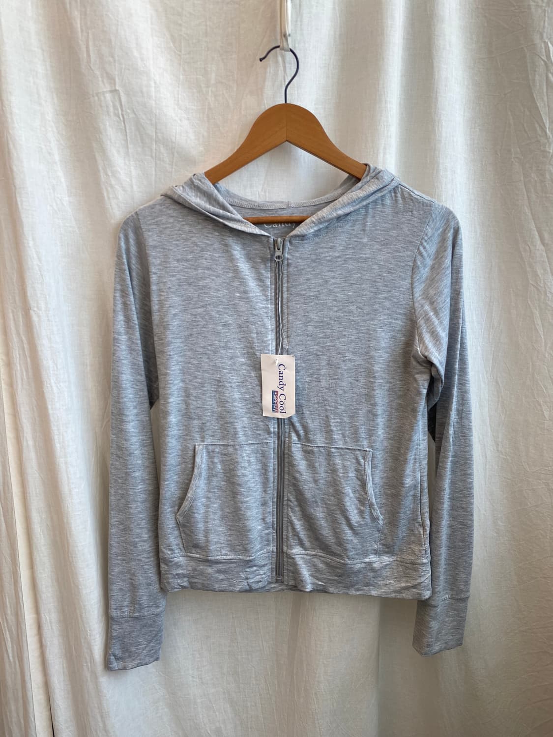 UV컷 후드집업(M-L/미사용품) 상품이미지1