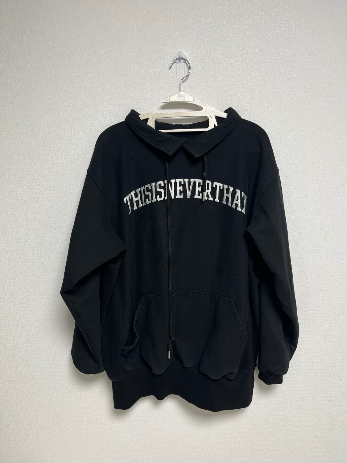 [s] 디스이즈네버댓 아치로고 카라 맨투맨 상품이미지1