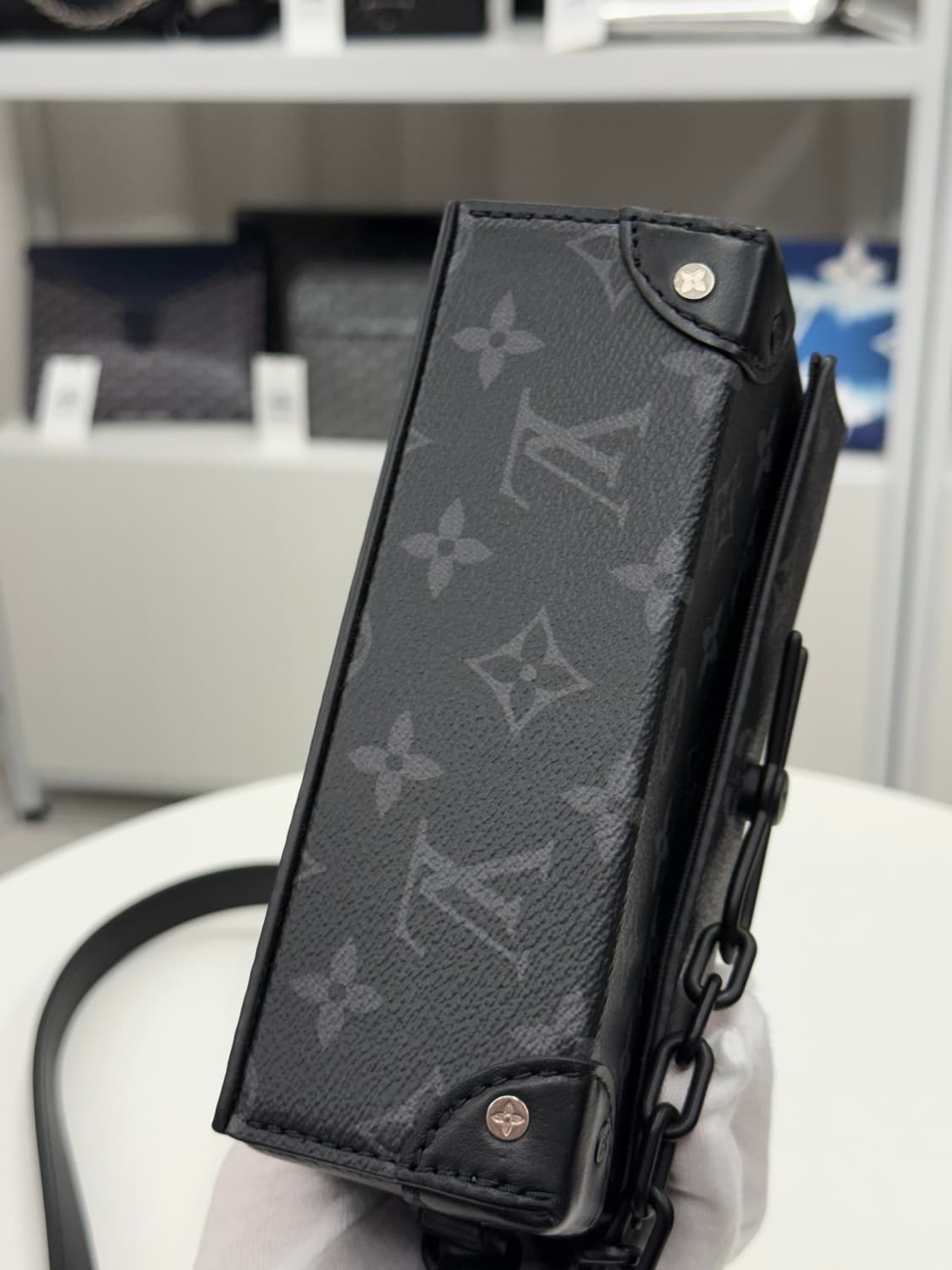 [OS] 루이비통 이클립스 스티머 웨어러블 월릿 크로스백 상품이미지8