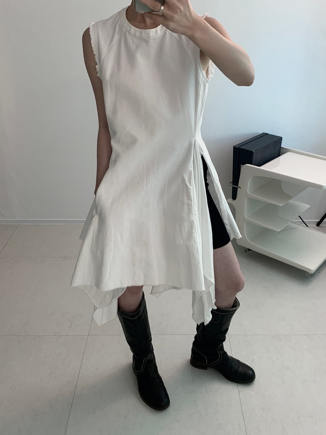 Cotton Slit Sleeveless Dress 상품이미지1