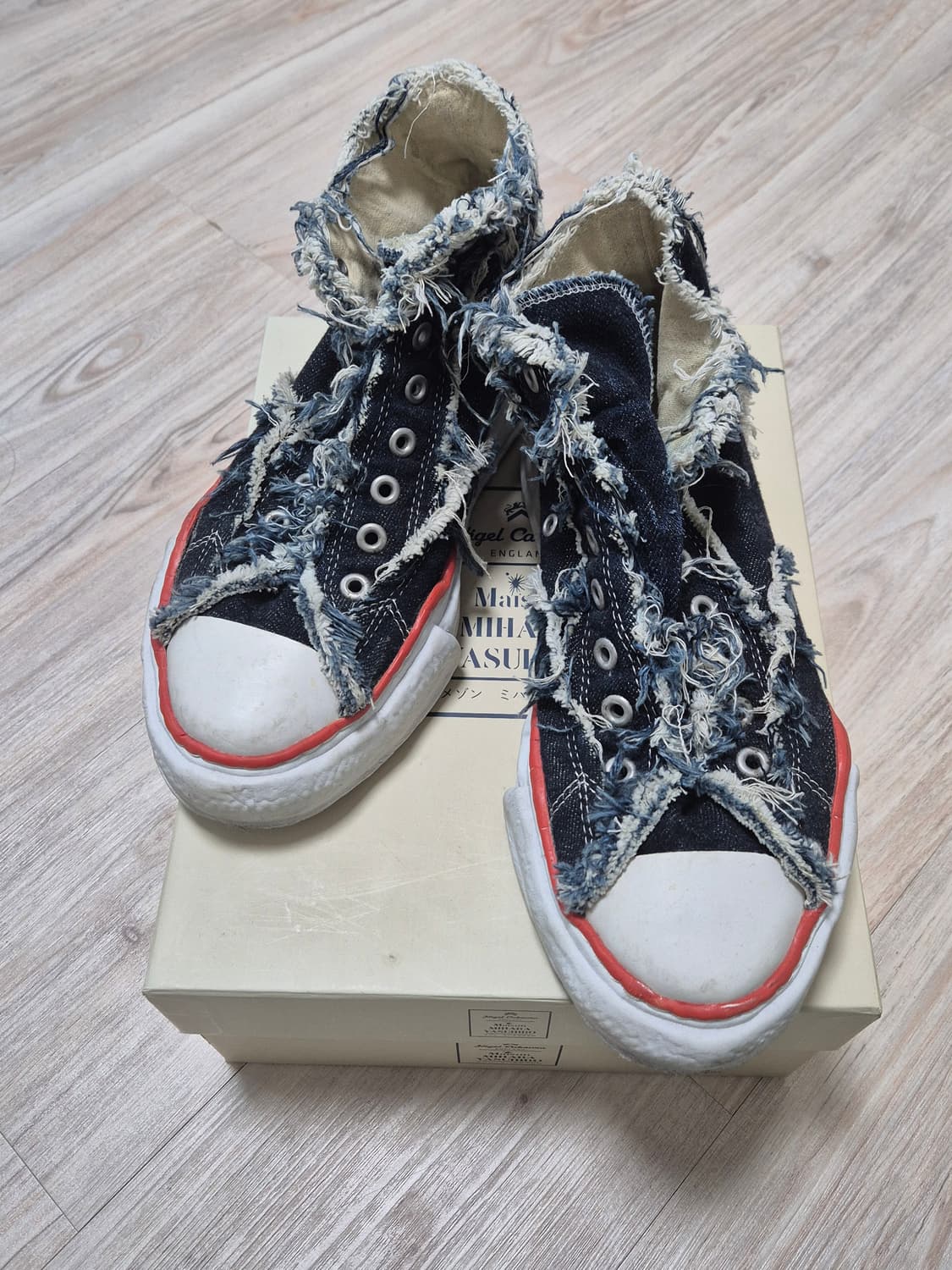 나이젤카본 x 미하라 야스히로 44size (285) 상품이미지1