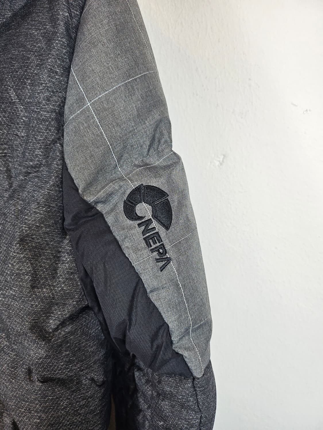 네파 그레이체크 프리미엄 구스패딩 90 S 상품이미지6