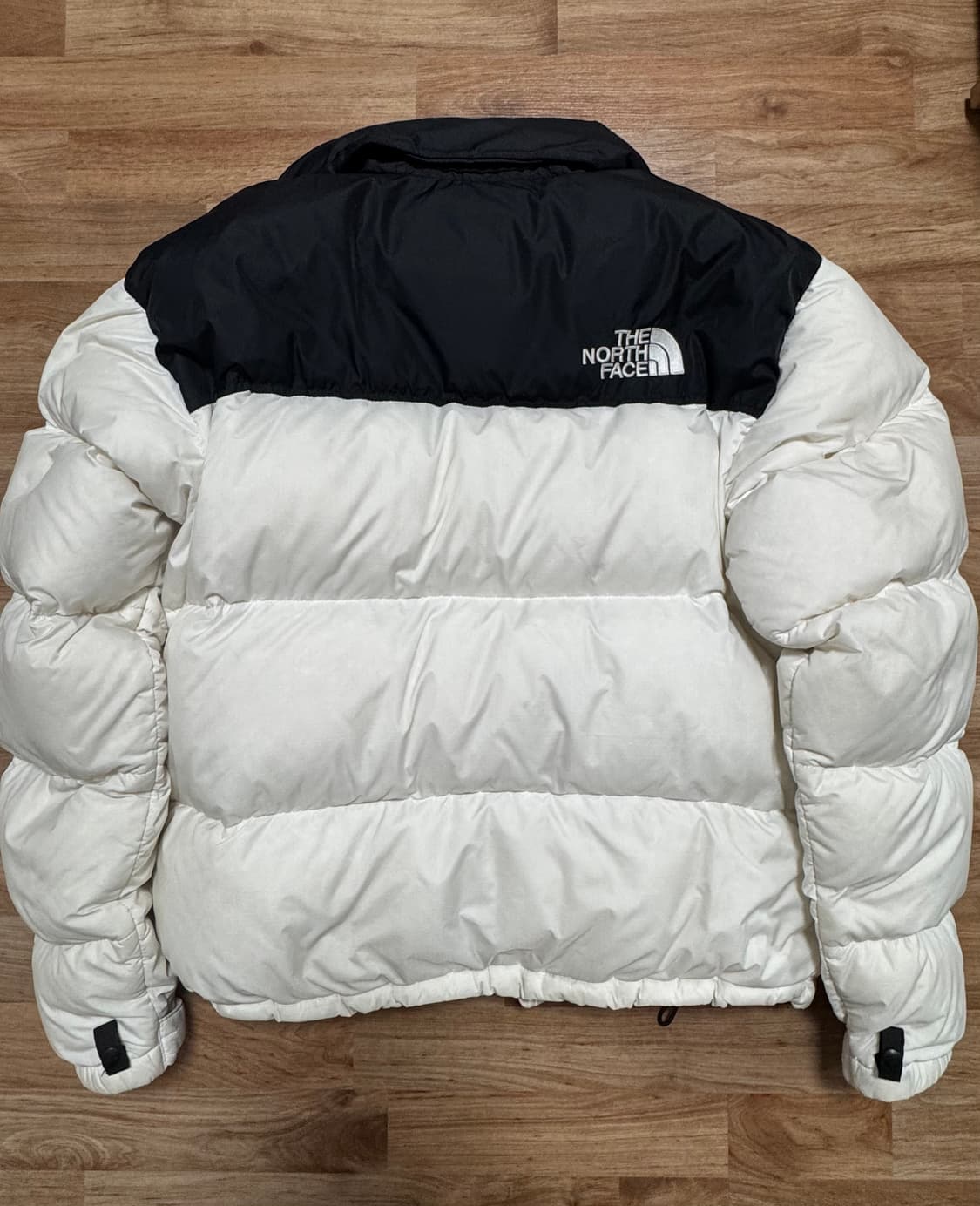 노스페이스 1996에코 눕시패딩 화이트 상품이미지4