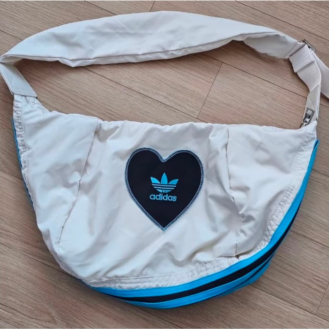 베이비베어 빈티지 아디다스커스텀 하트백 가방 5종 상품이미지3