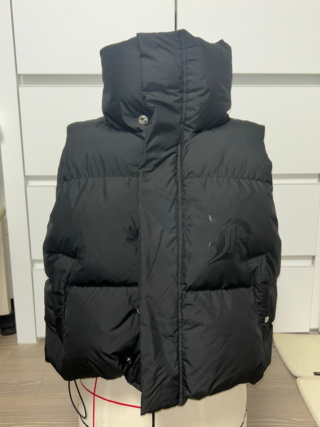 오도어 조끼패딩 상품이미지1