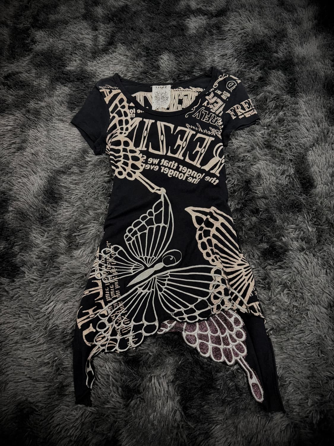 글리츠 나비 & 레터링 반팔 상품이미지1