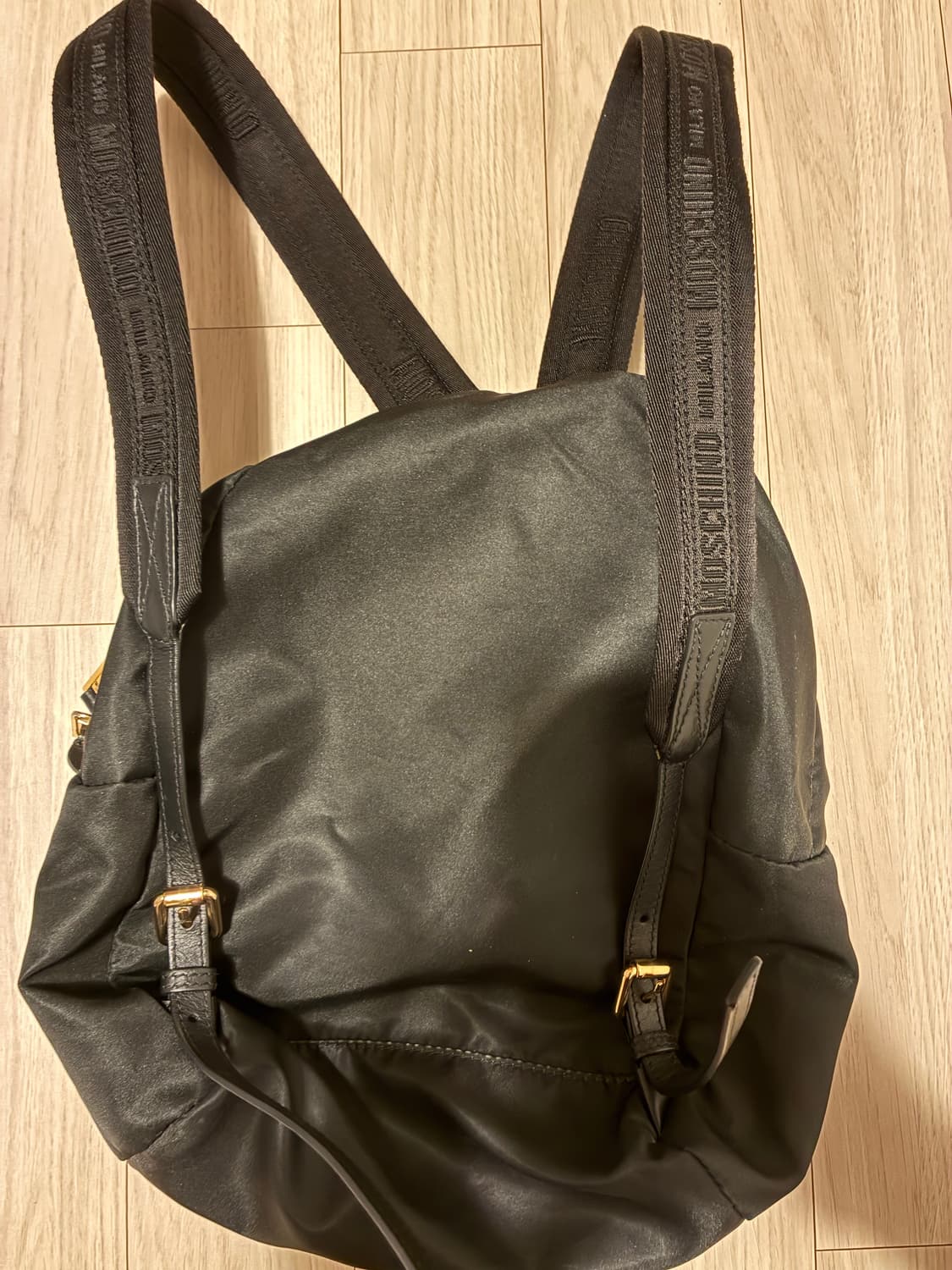 [정품] 모스키노 꾸띠르! 로고 백팩 (아이패드/A4 수납 가능) 상품이미지4