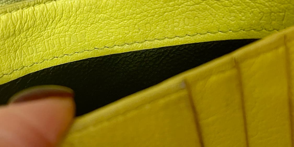 정품 발렌시아가 Everyday 카드지갑/네온옐로 상품이미지8