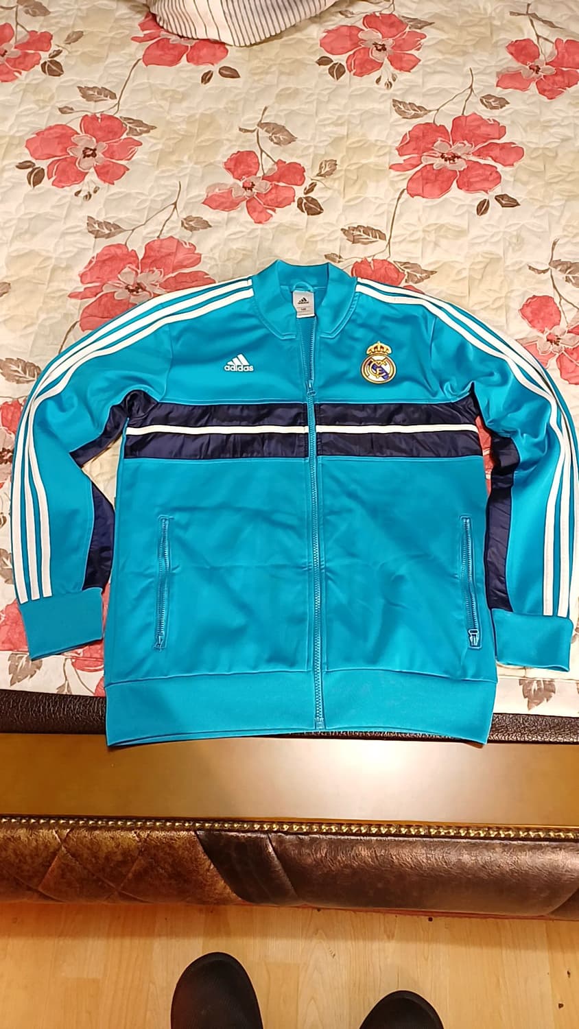 아디다스 레알마드리드 저지 100 가슴53 기장69 상품이미지1