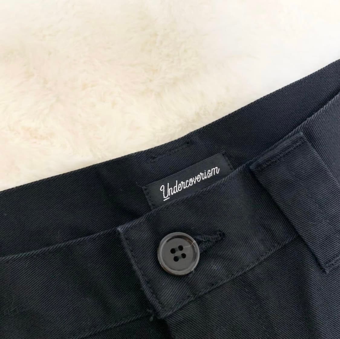 언더커버리즘 밑단 버튼 팬츠 상품이미지5