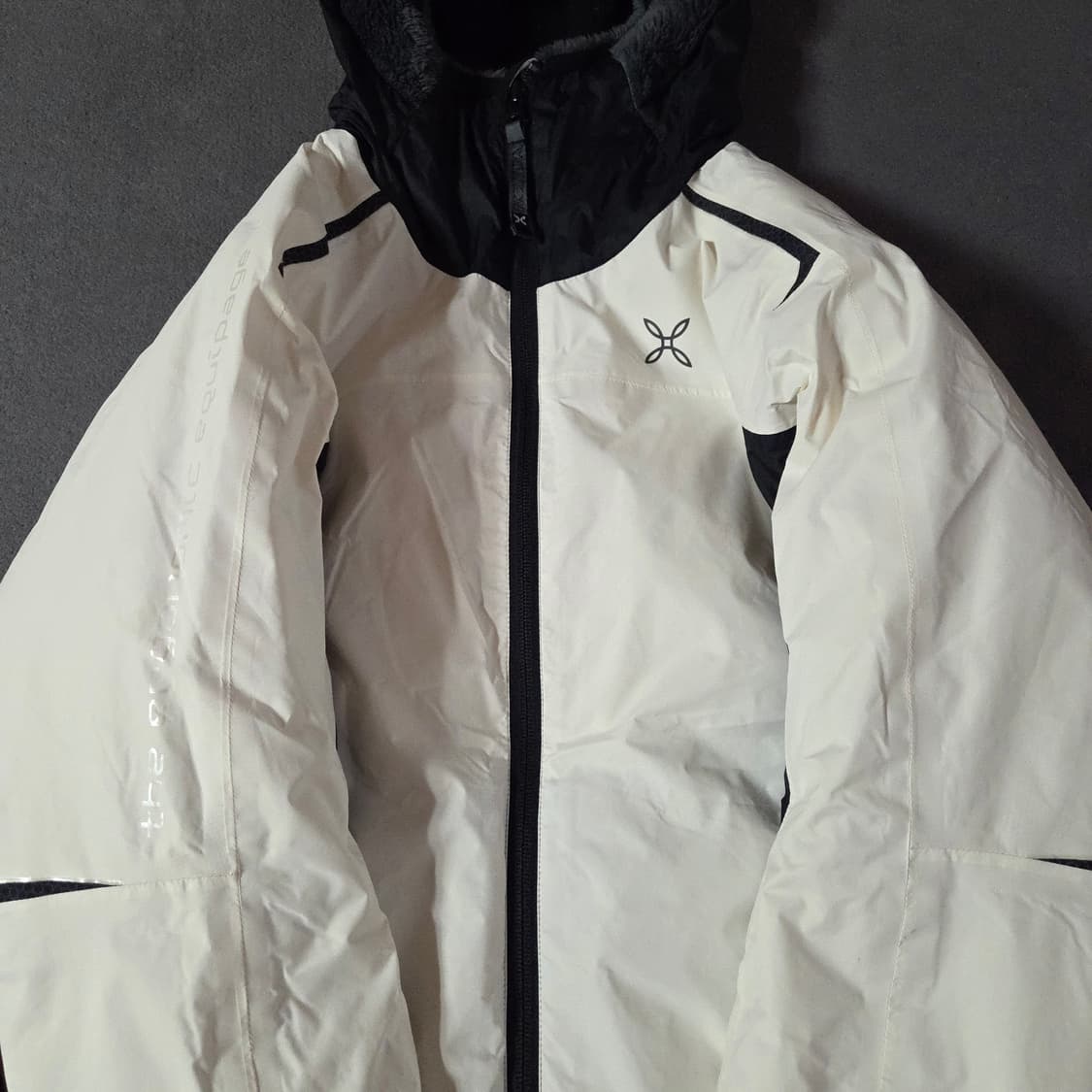 몬츄라 네비스 프리마로프트 경량 패딩 자켓 S 상품이미지3