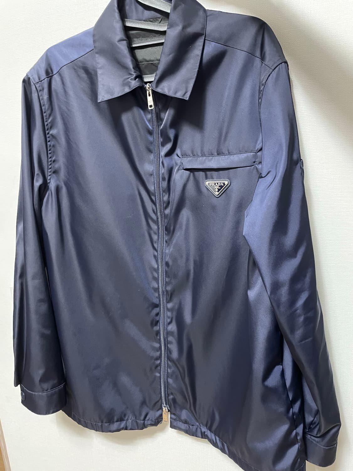 프라다 리나일론 셔츠 자켓 블루색상 S 상품이미지2