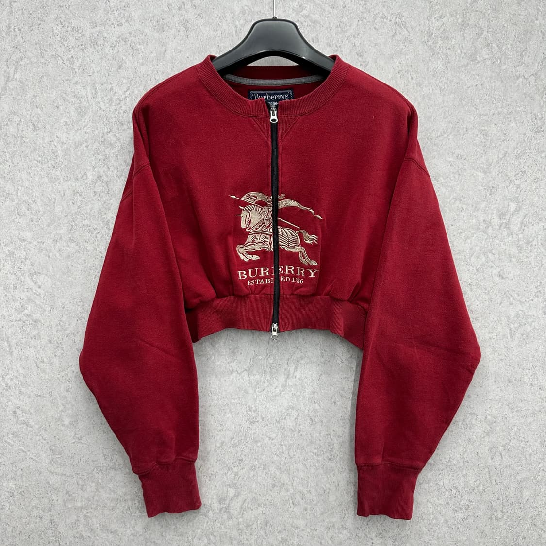 FREE 버버리 여자 커스텀 빅로고 집업 자켓 상품이미지1