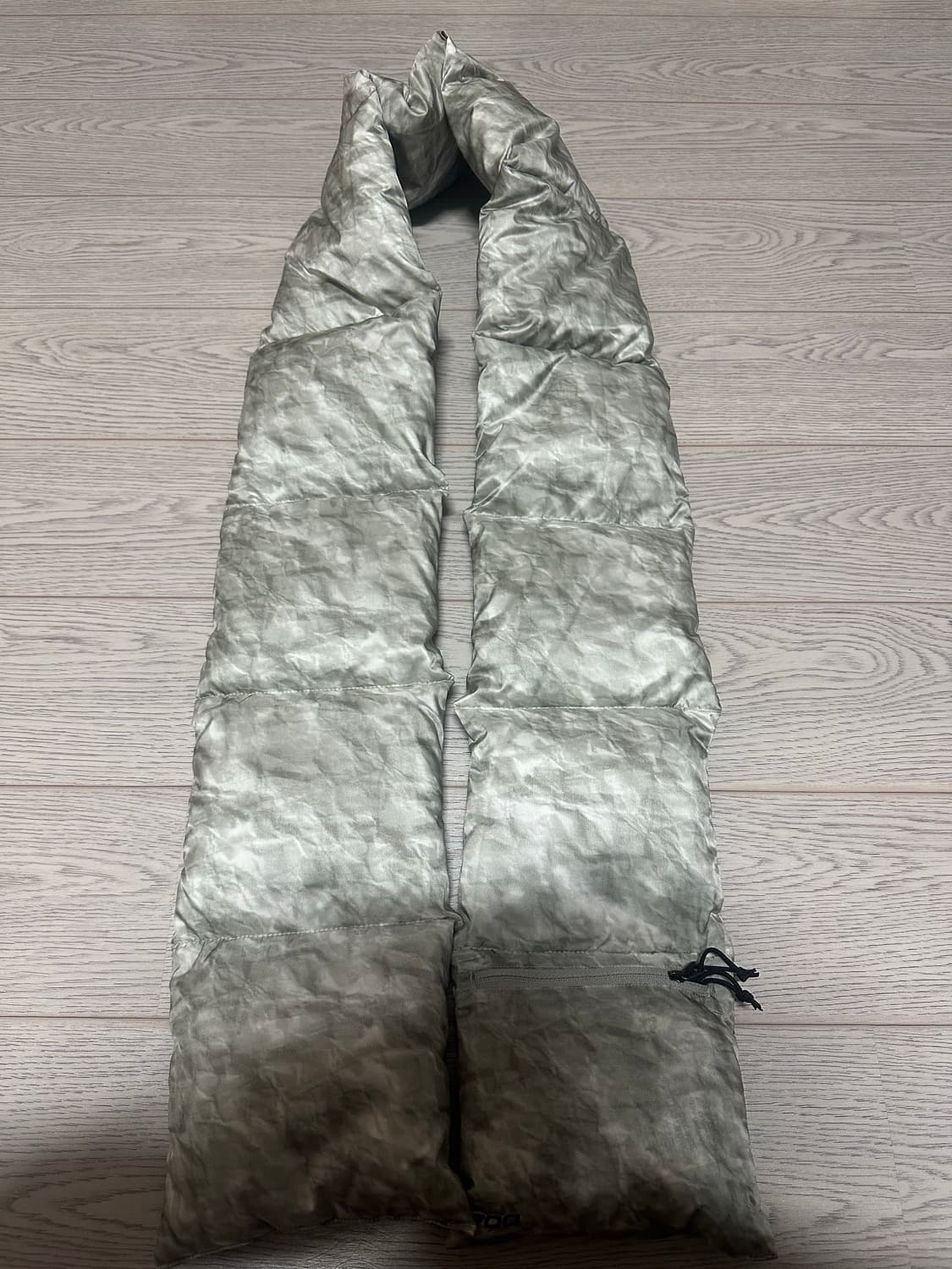 슈프림 노스페이스 페이퍼 프린트700필다운 스카프 상품이미지4