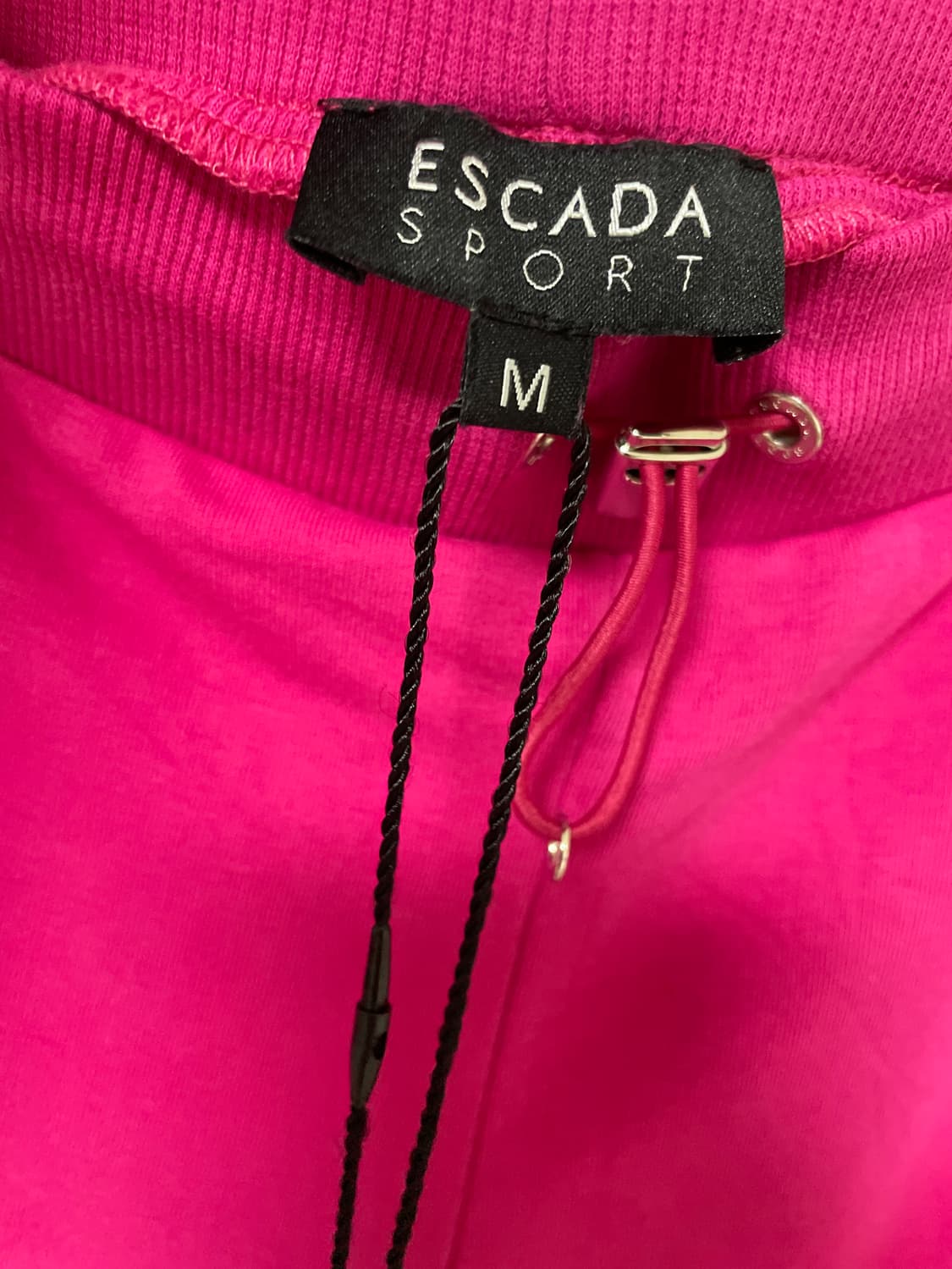 ESCADA 새상품 츄리닝 (스와로브스키비즈로고) 상품이미지4