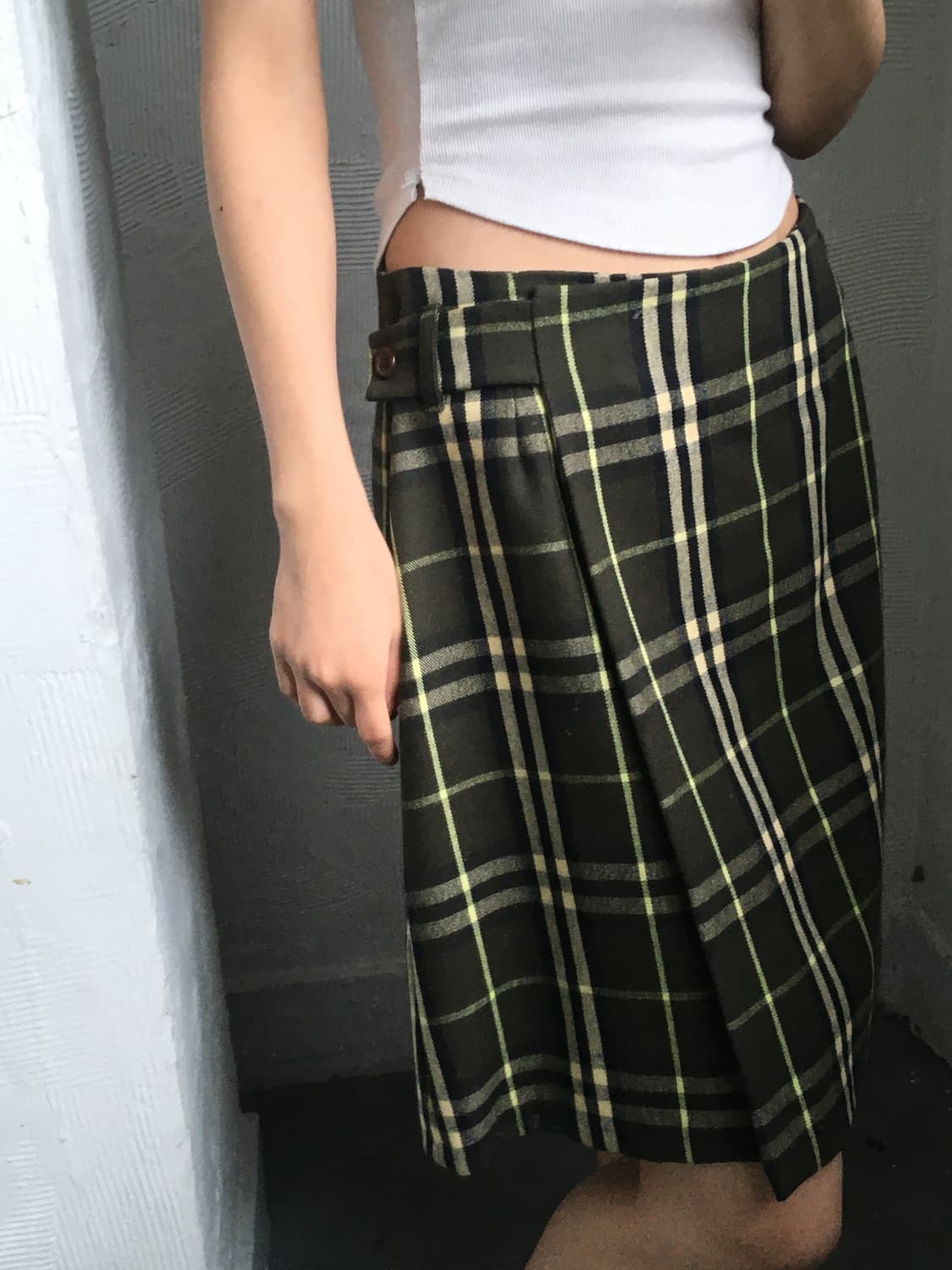 Burberry 버버리 카키 노바체크 랩스커트  상품이미지2