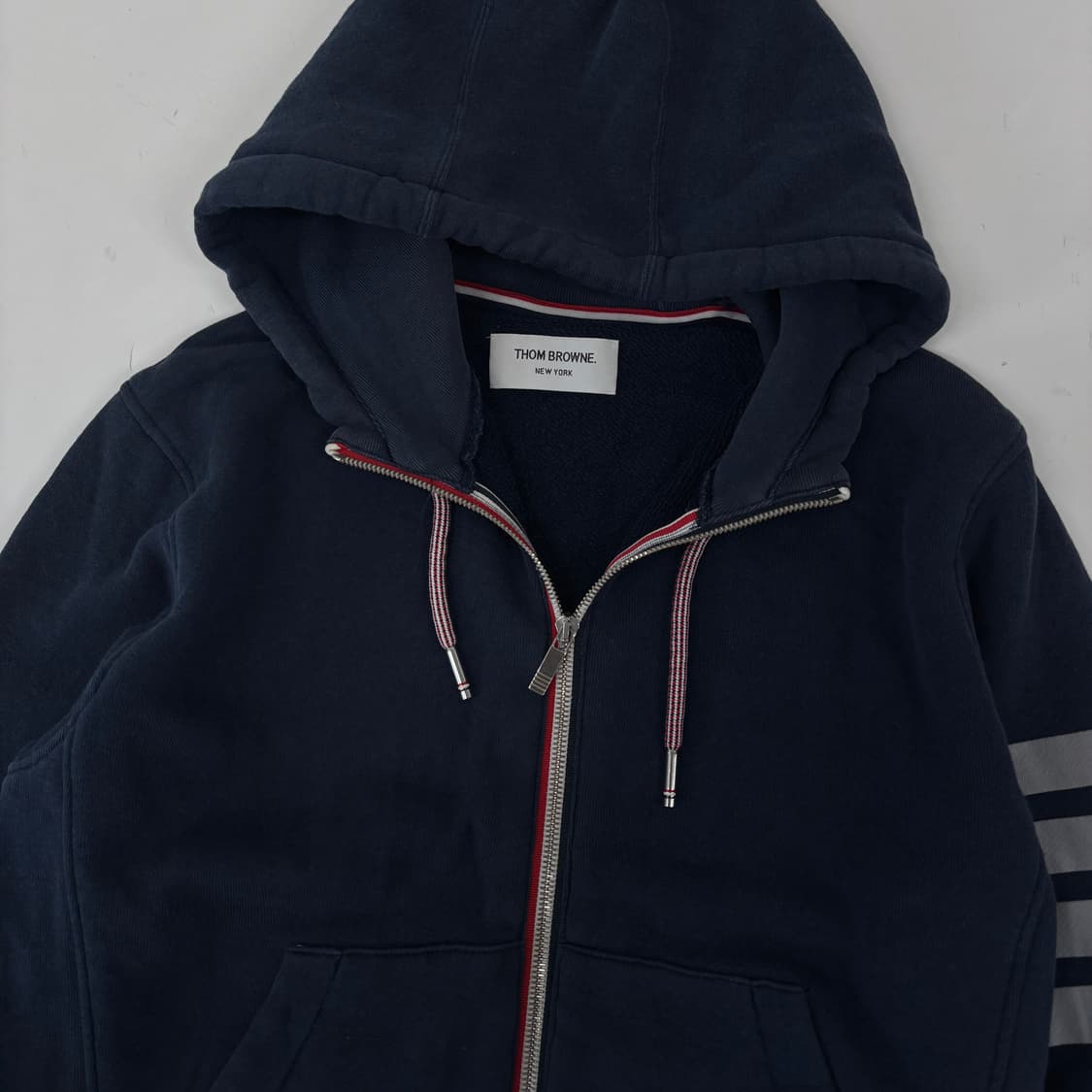 톰브라운 후드집업 상품이미지5
