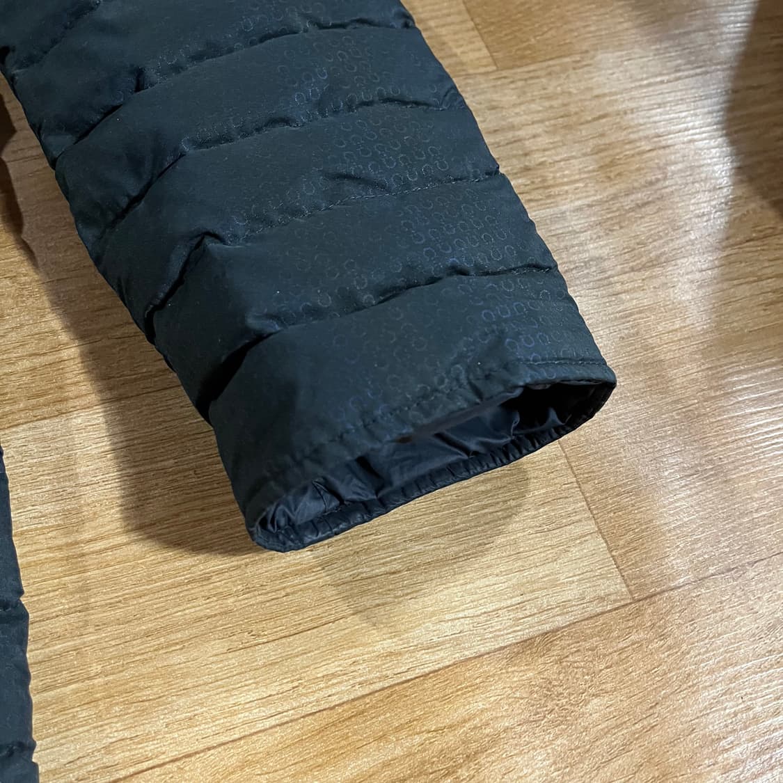 [105] 페라가모 신형 간치니 다운자켓 상품이미지7