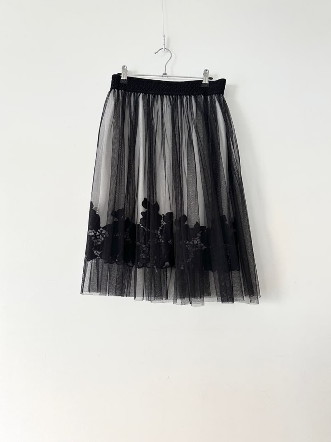 Floral jacquard tulle skirt / black 상품이미지1