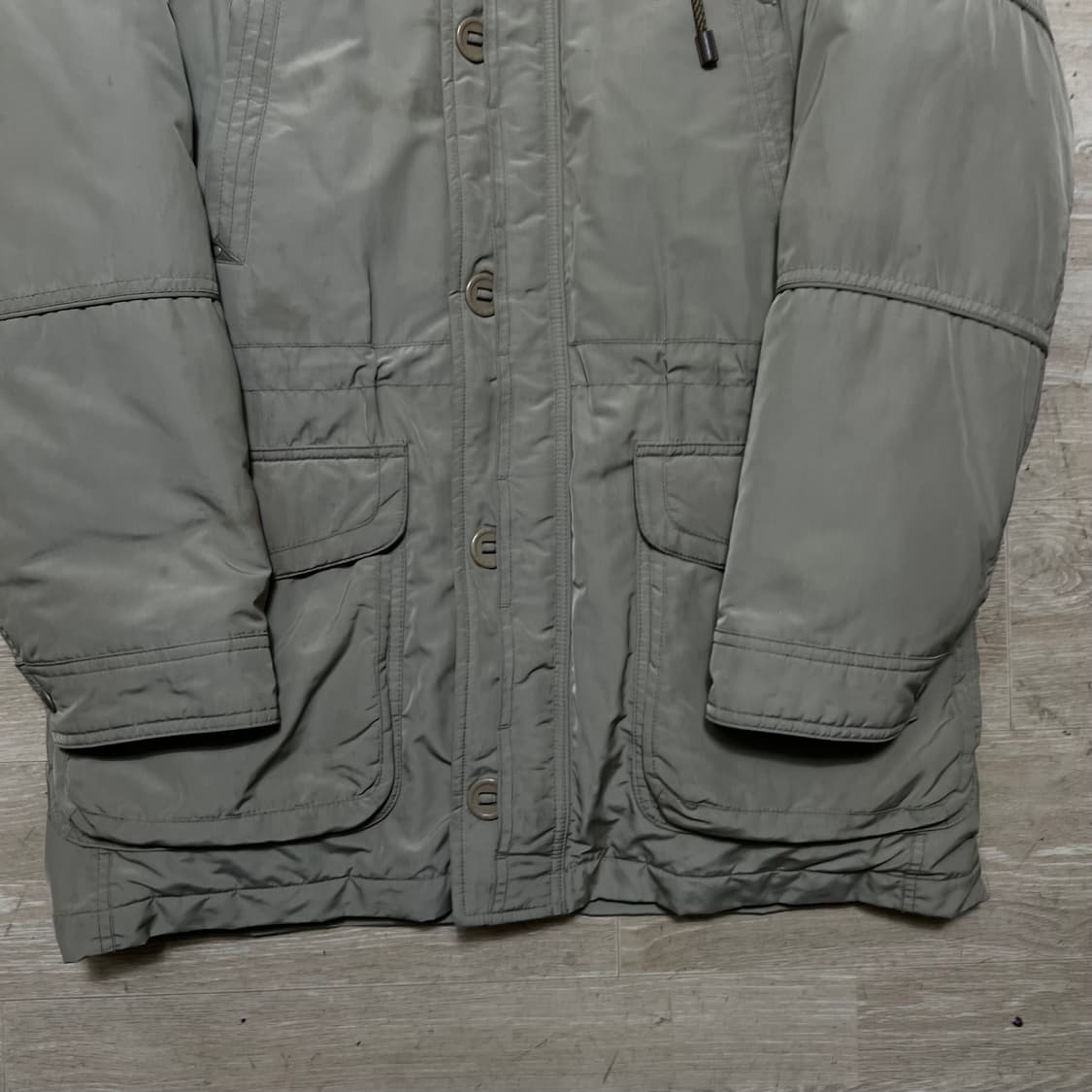 라코스테 덕다운 래빗퍼 후드 야상패딩 점퍼 [라이트 카키] XL/105 상품이미지3