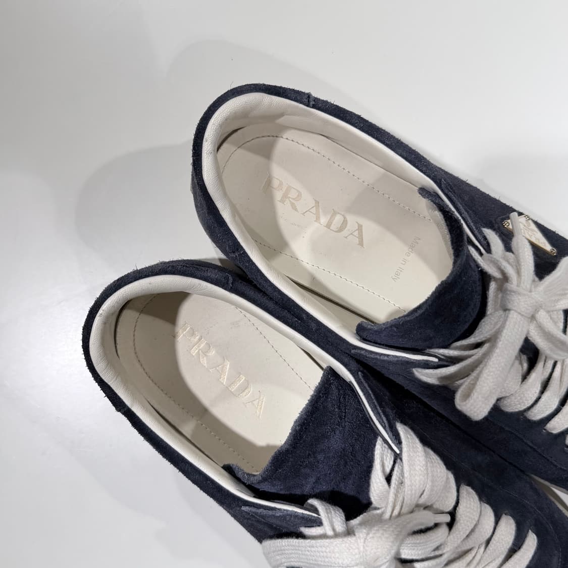 (A/9) / 프라다 레인 스웨이드 스니커즈 네이비 상품이미지8