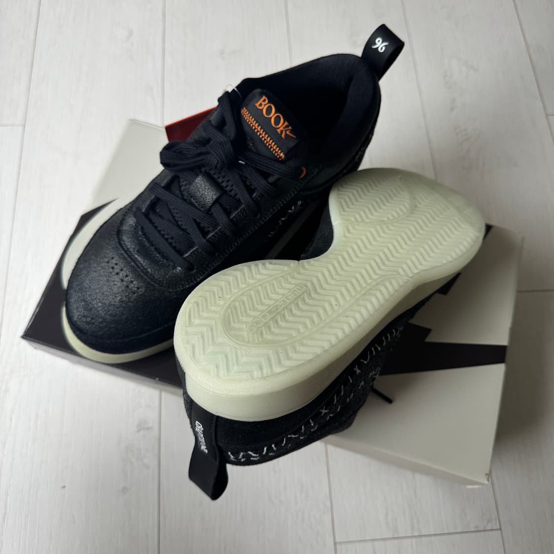 Nike Book 1 EP Halloween - 새상품 상품이미지3