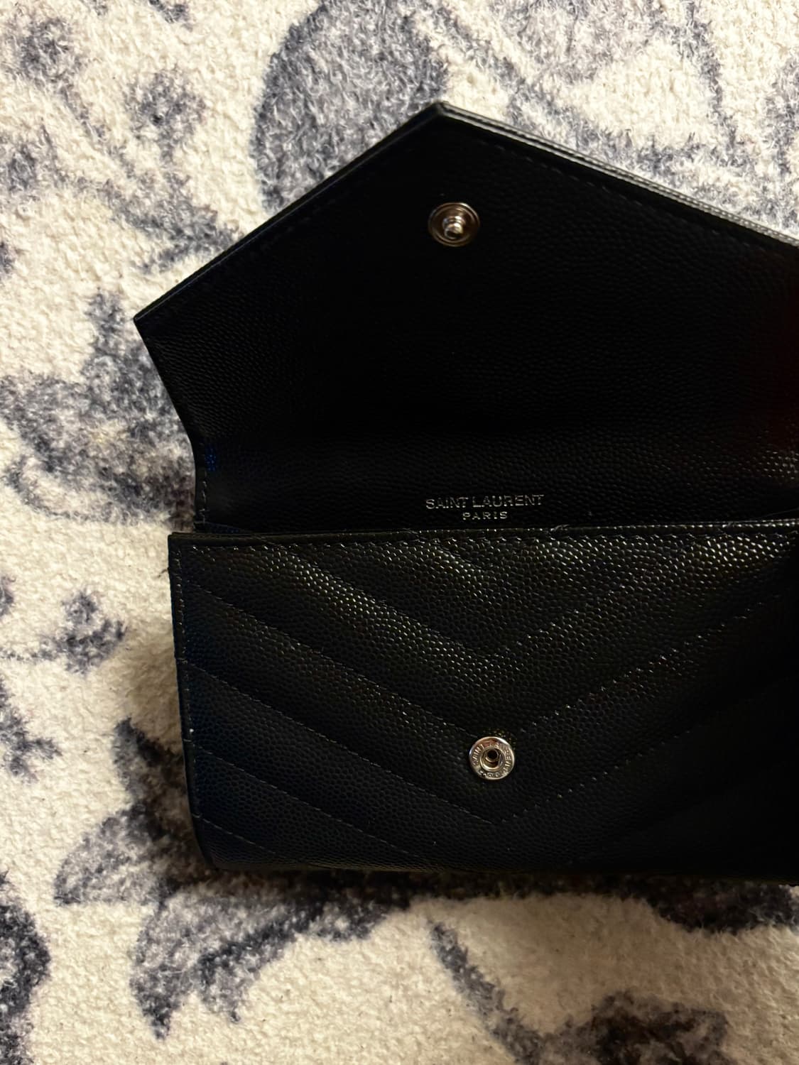 생로랑 마틀라세 엔벨롭 카드 지갑 상품이미지6