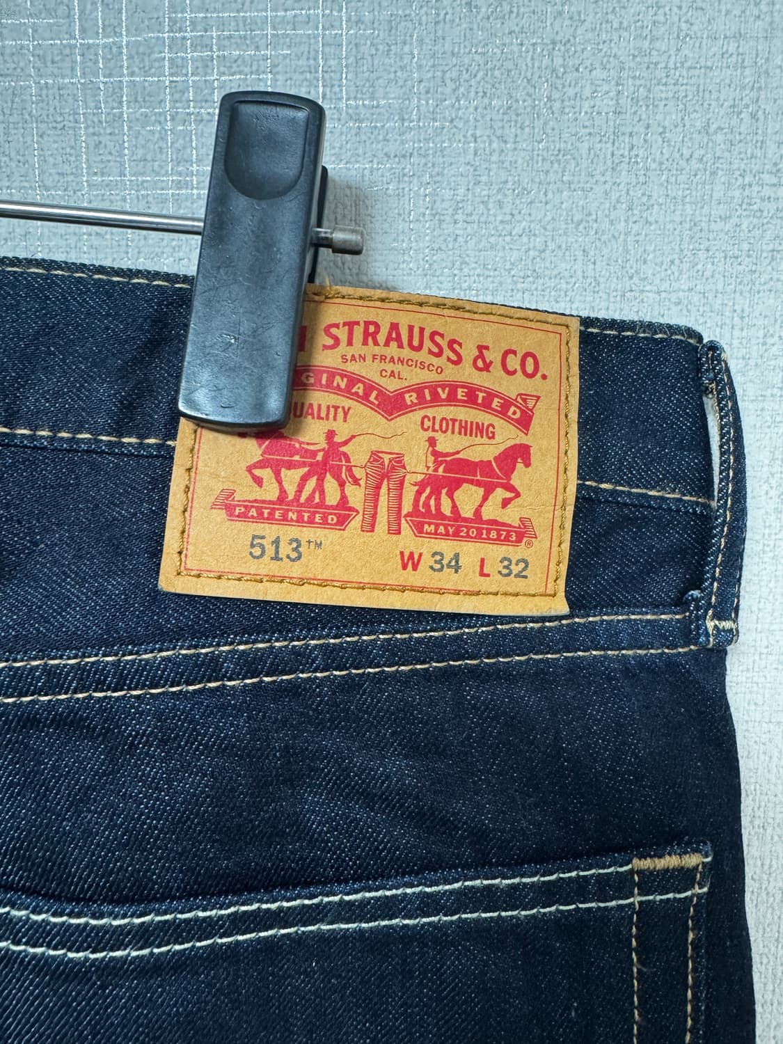 17년식 Levi’s 513 Slim Straight 상품이미지3