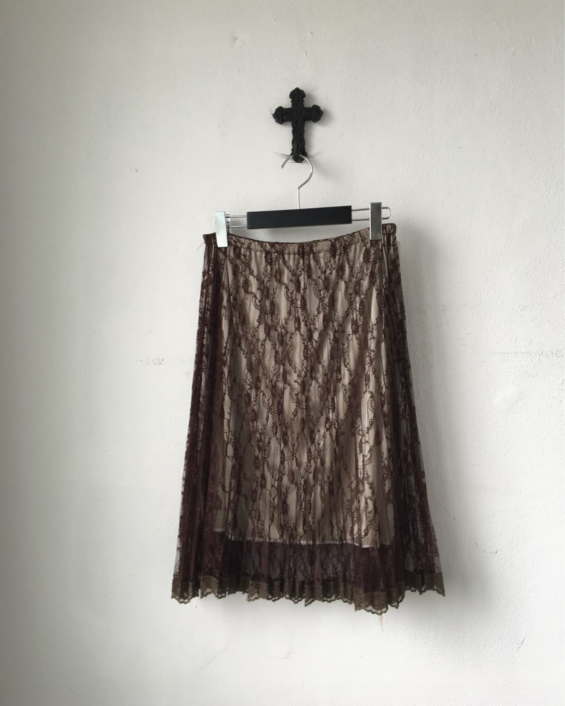 Lace pleats midi skirt 상품이미지1