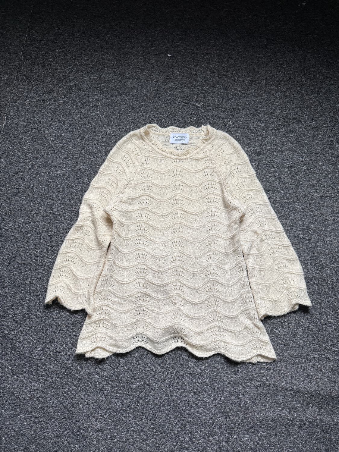 빈티지 웨이브 펀칭 니트 상품이미지5