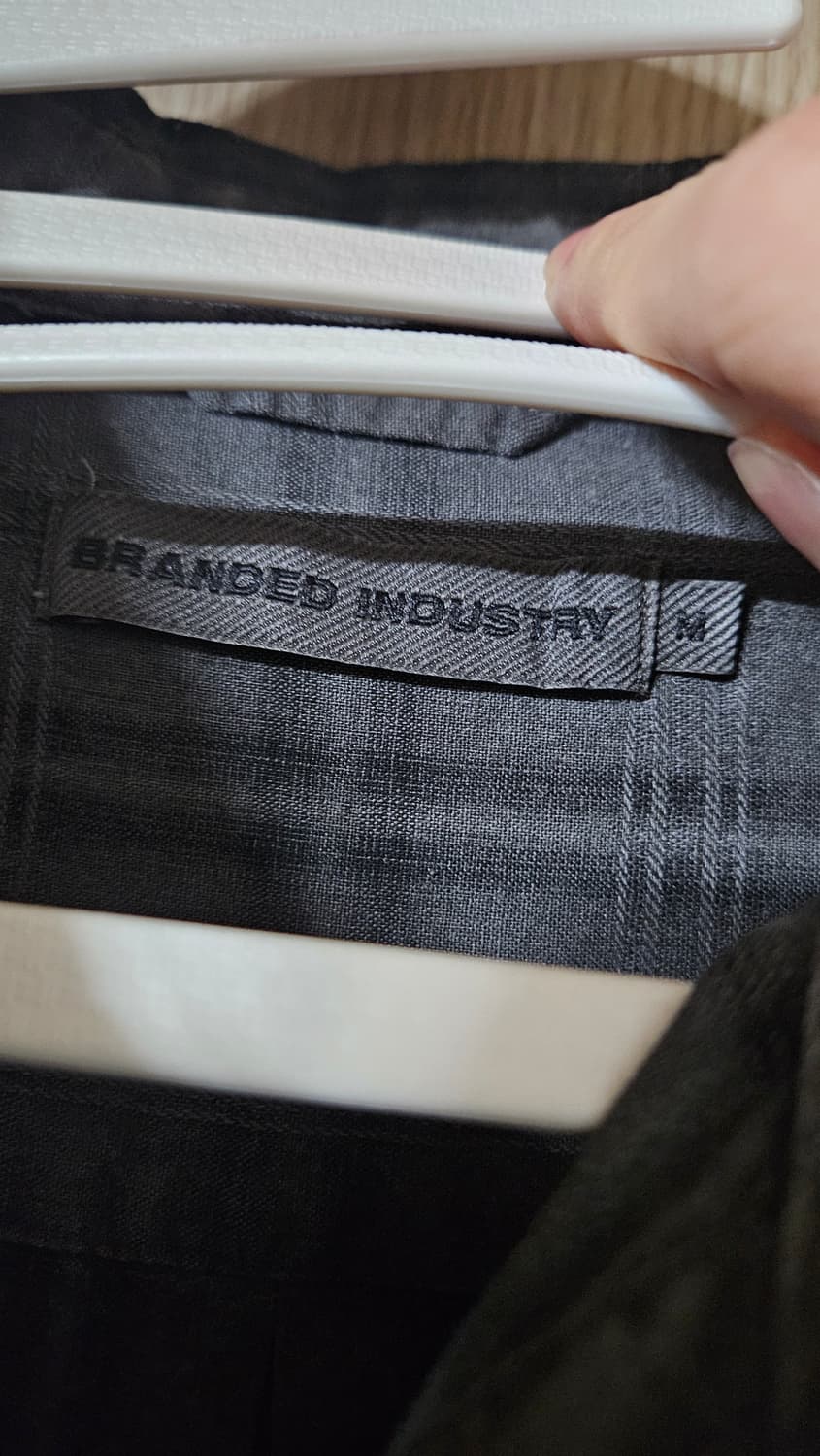 M] 브랜디드 올데이 체크셔츠 다이드차콜 상품이미지4