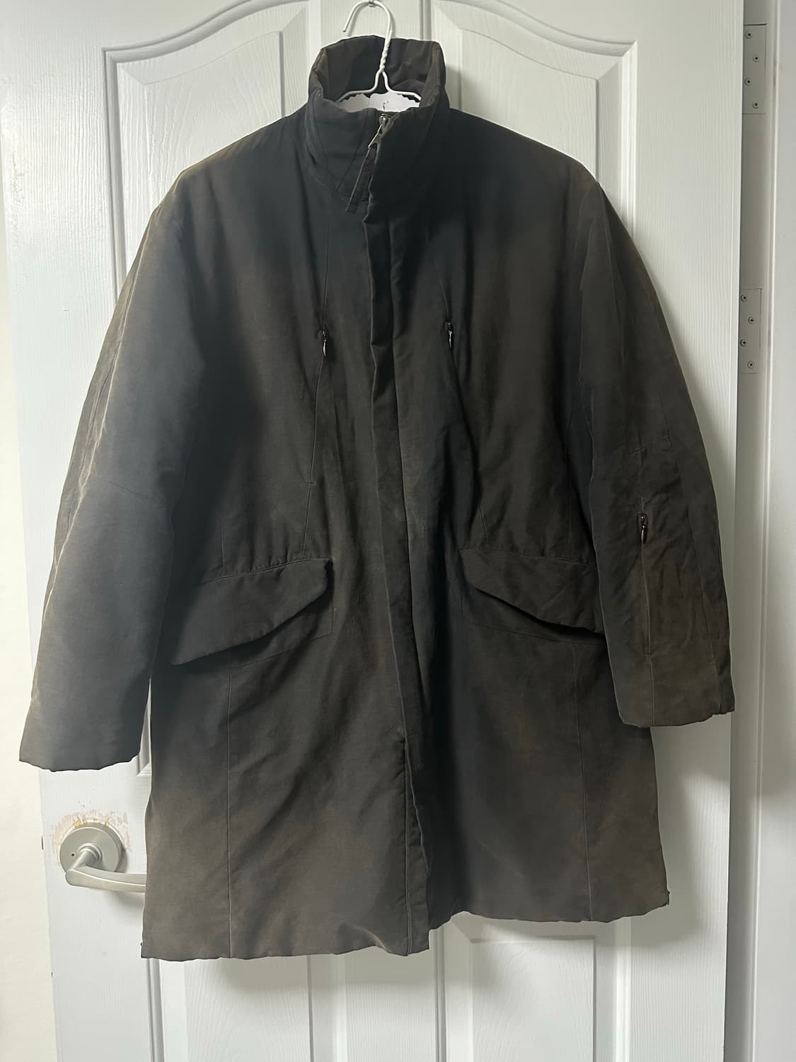 cp컴퍼니 선블리치 코트 상품이미지1