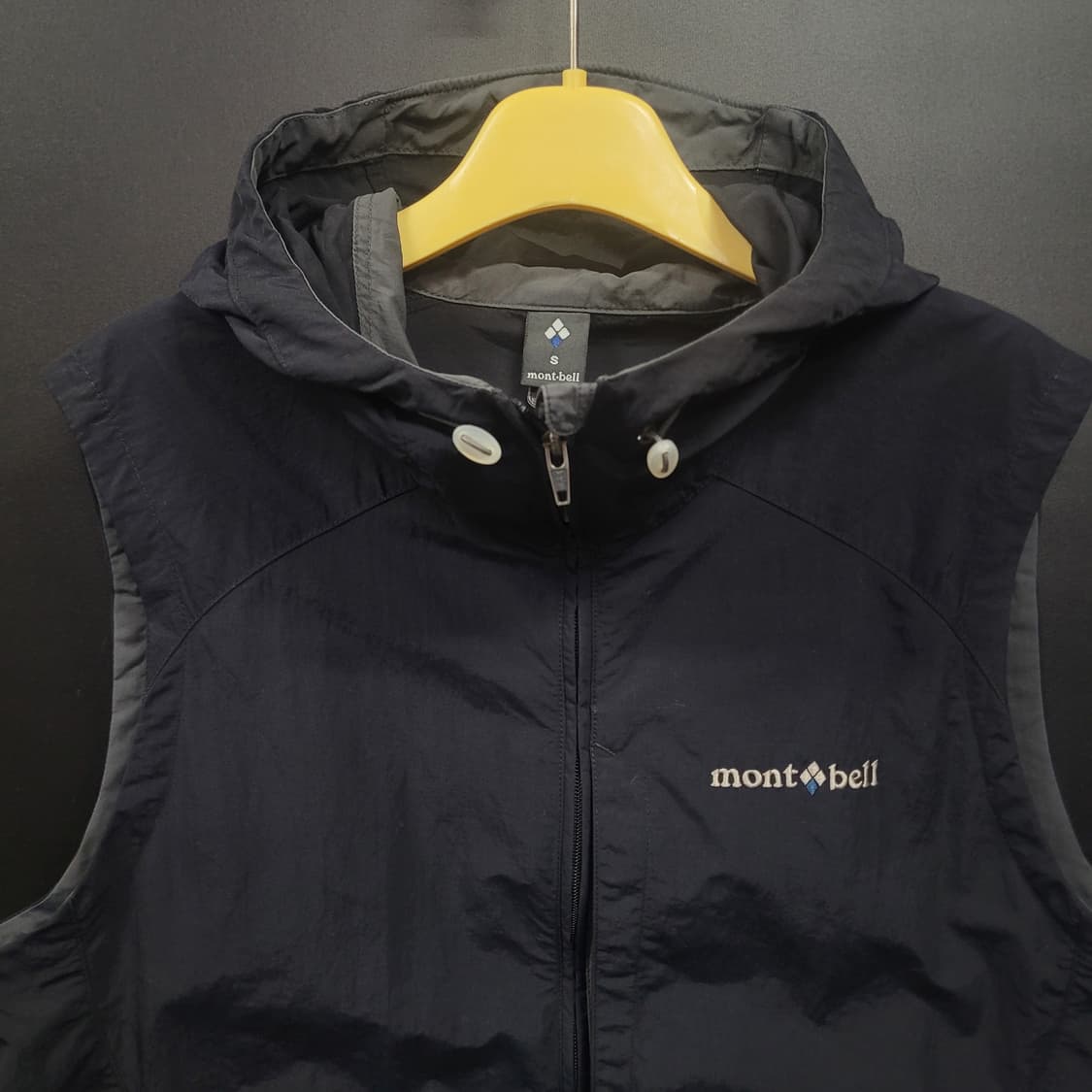 montbell 몽벨 바람막이 후드집업 베스트  상품이미지2