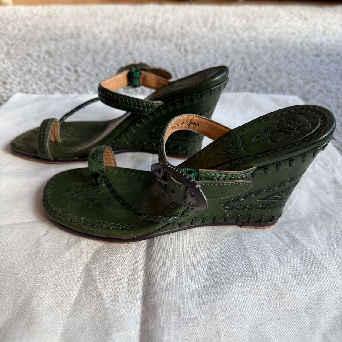 Ash 아쉬 에스닉 웨지힐 샌들 상품이미지1