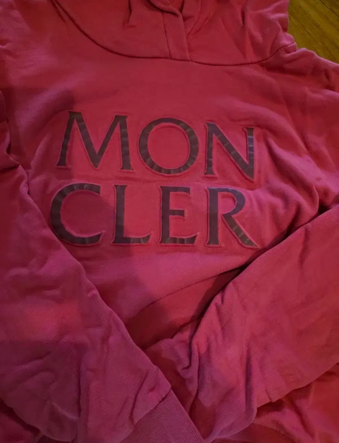 몽클레어 핑크 후드티 상품이미지2