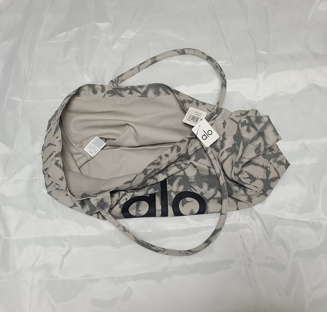(새상품) ALO Yoga 알로 요가 가방 토트백  숄더백
 상품이미지8