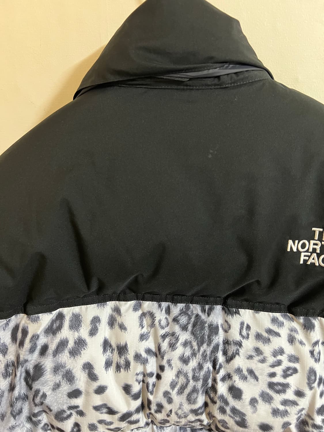 [XXL] 노스페이스 눕시 레오파드 패딩 상품이미지5