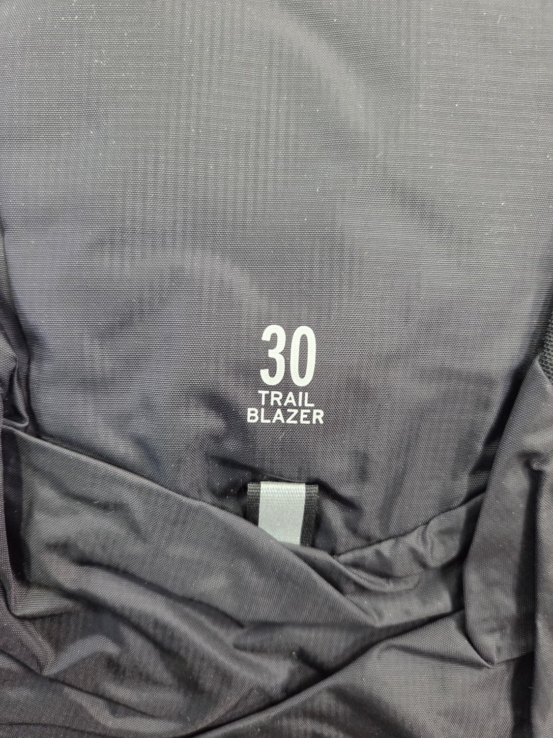 살로몬 트레일블레이저 30L *상태 A++* 상품이미지5