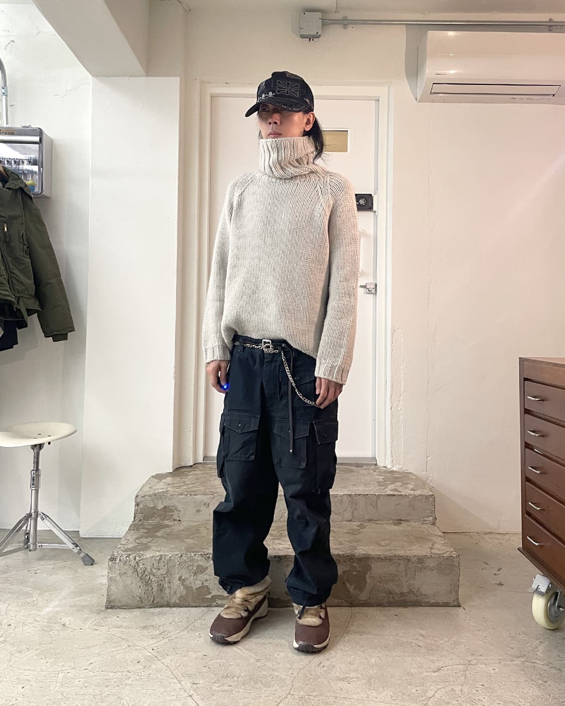 더 솔로이스트 앙고라 터틀넥 스웨터 50 상품이미지10