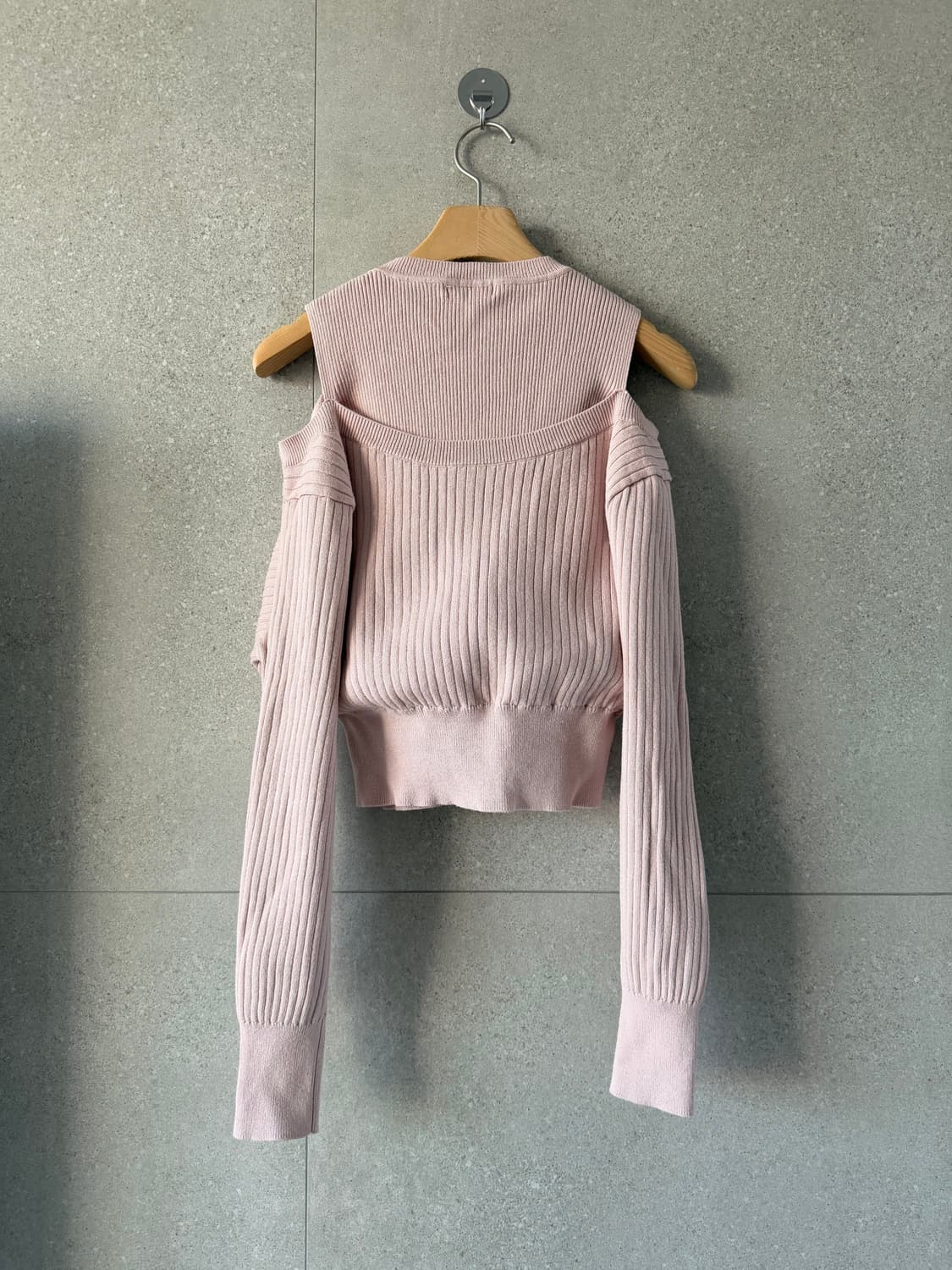 오프숄더 베이지핑크 골지 니트 레이어드 숏 긴팔 티셔츠 상품이미지3