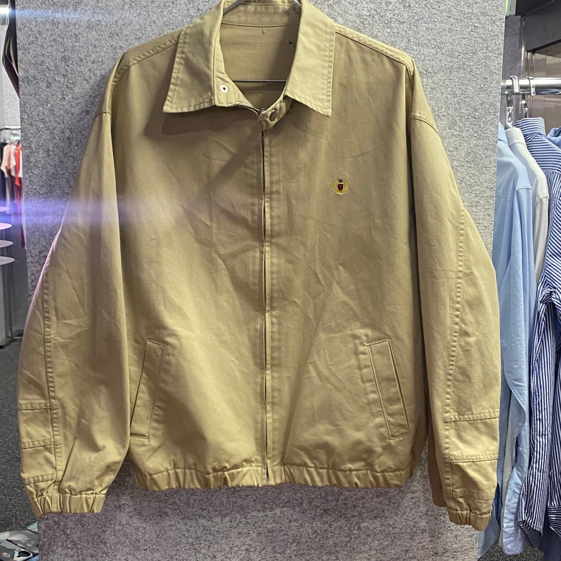 디스이즈네버댓 빅로고 베이지 스윙톱 자켓 B3198 상품이미지2