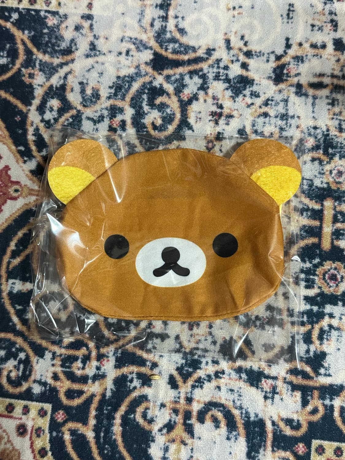 리락쿠마 페이스 파우치 가챠 상품이미지1