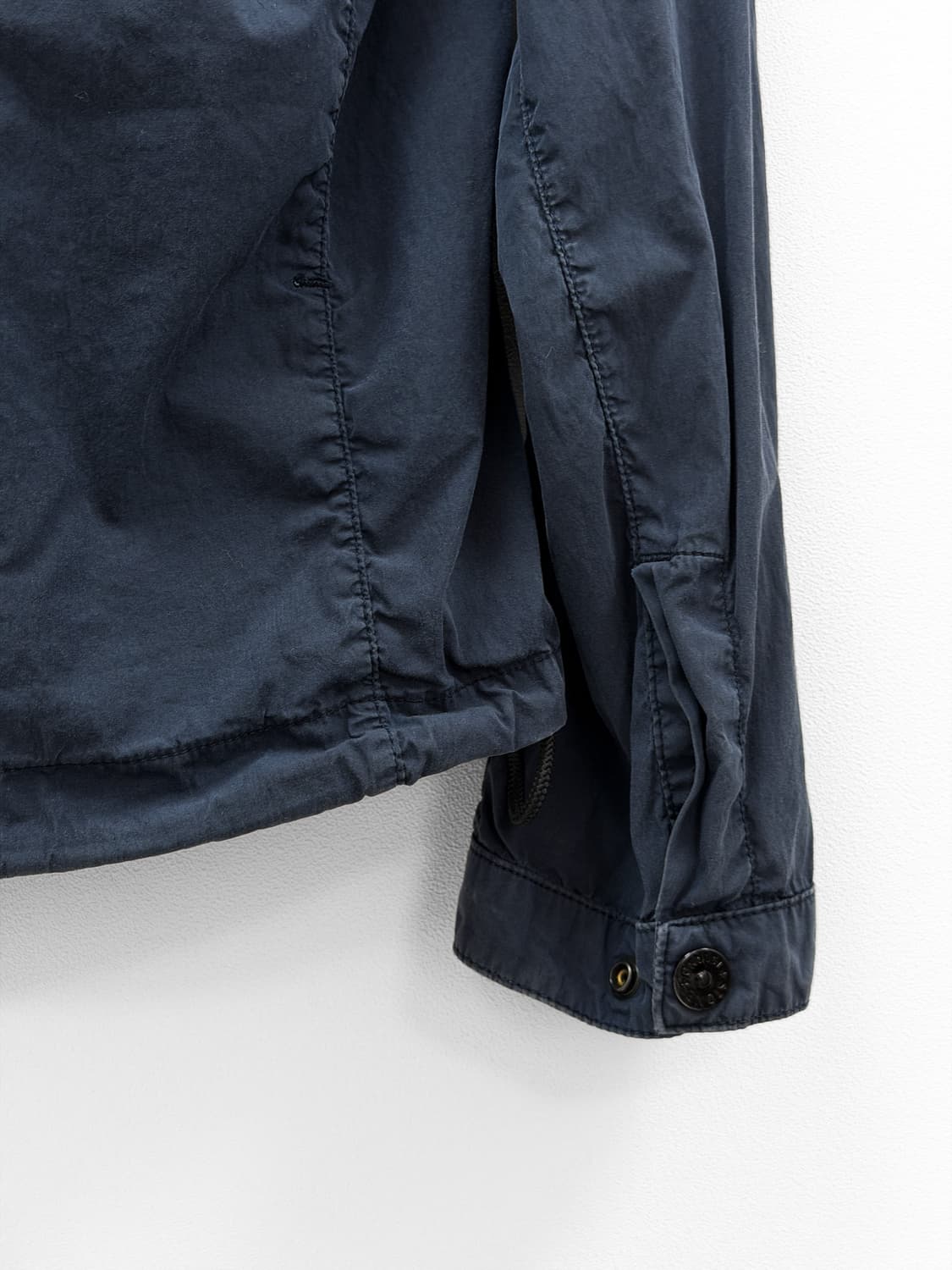 스톤 아일랜드 후드 라이트 자켓 상품이미지8