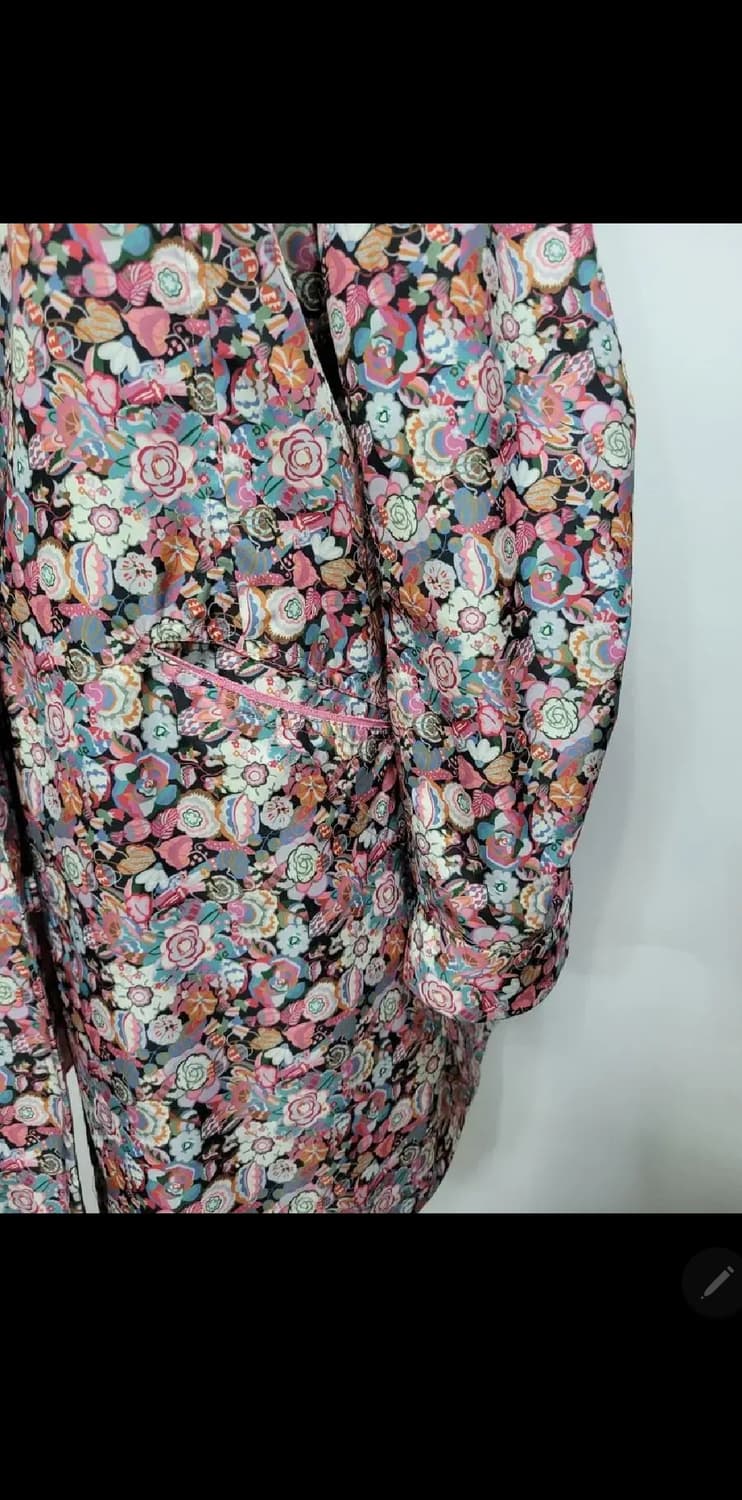 GIVY 기비 꽃무늬 트렌치 코트 /  여 65호 (85-90-160)
 상품이미지5